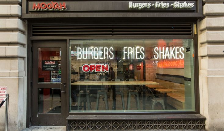 MOOYAH Times Square New York Best Burger
